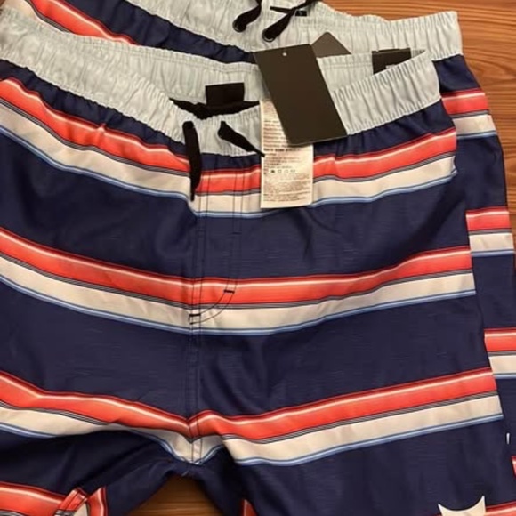 BRAND NEW youth boy hurley elastic waistband w drawcord swim shorts size XL - Picture 2 of 3